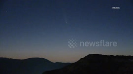 US, Los Angeles: Simi Valley Comet Tsuchinshan ATLAS Time Lapse
