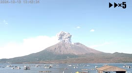 Japan: Sakurajima volcano spews ash 1,400 meters high