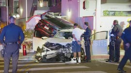 US, Los Angeles: Canoga Park Traffic Collision Turns Into Police Backup for Shots Fired