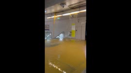 Paris Metro Suffers a Leak