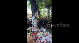 Argentina: Liam Payne's father at the sanctuary outside the hotel where his son died