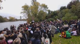 Liam Payne fans gather in London for memorial in Kensington Gardens
