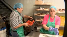 Lebanon: Lebanon's nonprofit groups provide assistance to displaced people