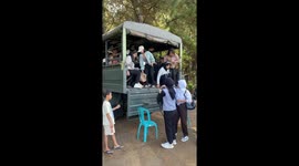 Chair breaks underfoot in East Java incident