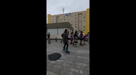 Skater falls at roller skating event in Veracruz, Mexico