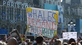 Celebrity french actress Brigitte Bardot and Sea Shepherd organize a new gathering for Paul Watson in Paris on October 23 at Place de l Hôtel de Ville 11:30 a.m./2 p.m.