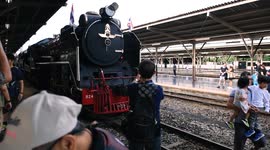 Thailand: Historical steam locomotive Bangkok-Ayutthaya journey