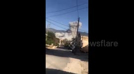 Lebanon: The moment Israeli troops bombed the town of Kfar Melki in southern Lebanon