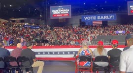 US: Donald Trump Holds Campaign Rally In Tempe, Arizona 2