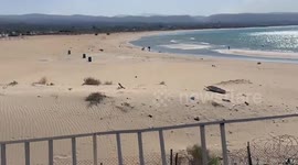 Lebanon: People at the beach despite the shelling in Tyre