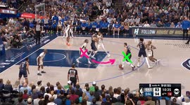 THIS Is Why Klay Thompson Is A CHEAT CODE On The Mavs...