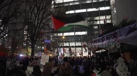 UK: Protesters demonstrate outside the American Embassy in London, calling on the British government to halt its military support for Israel