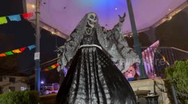 Dia de Los muertos at Olvera street in Los Angeles, California