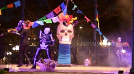 Dia de Los muertos at Olvera street in Los Angeles, California