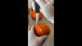 Chocolate “Smashing Pumpkins” packed with sweet surprises for Halloween