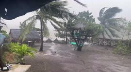 Super Typhoon Kong-rey hits the Philippines as it moves towards Taiwan