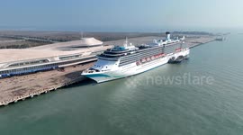 Robot technology streamlines boarding at Tianjin cruise terminal