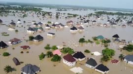 At least 321 people killed in nationwide flooding in Nigeria