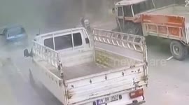 Gas explosion in Türkiye kills 1, injures 17