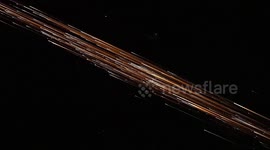Chinese manned spacecraft re-enters atmosphere and shines like meteor