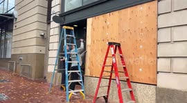 Businesses in DC boarded up in anticipation of election day violence