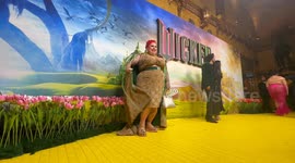 Drag queens attend Wicked Australian premiere