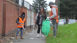 Boy, 5, inspired to keep streets clean becomes Britain's youngest litter picker