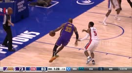 When You Think You’ve Seen Everything In The NBA…THIS Happens