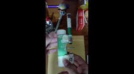 Watch this DIY high-powered microscope is made from old glue stick