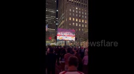 US 2024 Election Day – Crowds Gather At Rockefeller Plaza To View Election News 2