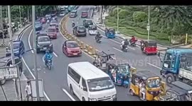 Jeepney collides with concrete barriers in Antipolo City