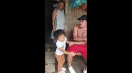 Child's slap sparks laughter in Managua
