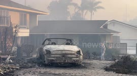 Mountain Fire exploded in residential neighborhood of Camarillo Heights, in Ventura County