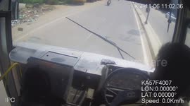 Hero conductor stops bus when driver has heart attack
