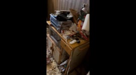 Into the kitchen. Should I open the fridge