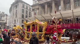 Thousands cheer at London's Lord Mayor's Show