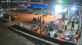 Pressure cooker explodes in violent blast nearly hitting cook's face at street stall