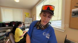 US: Animal Rescue from the Mountain Fire