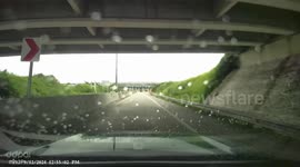 Fire truck tilts while speeding near Sta. Rosa expressway exit