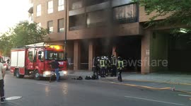 Fire breaks out in garage in Zaragoza, Spain