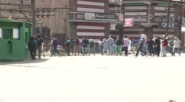 Massive stone pelting in Indian administered Kashmir, Indian police fired teargas shells to disperse the youths