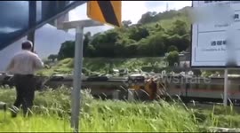 Train derails in Taiwan