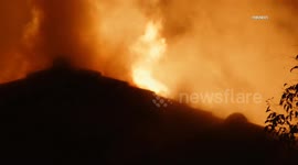 US, Los Angeles: Santa Clarita Home Destroyed By Fire