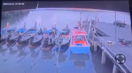 Hero fisherman rescues two children struggling in sea