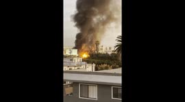 HUGE Los Angeles fire caught on camera from nearby apartment (extended)