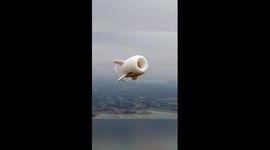 China's self-developed buoyant airborne turbine on display at airshow