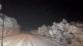 Severe snowfall hits Cottonwood Canyons in Utah