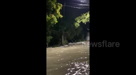 Philippines: Typhoon Man-Yi Batters Luzon, Causing Widespread Flooding, Damage 2