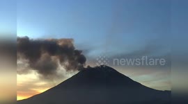 Popocatepetl volcano erupts in Mexico