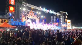 Stage collapses during outdoor concert in Thailand